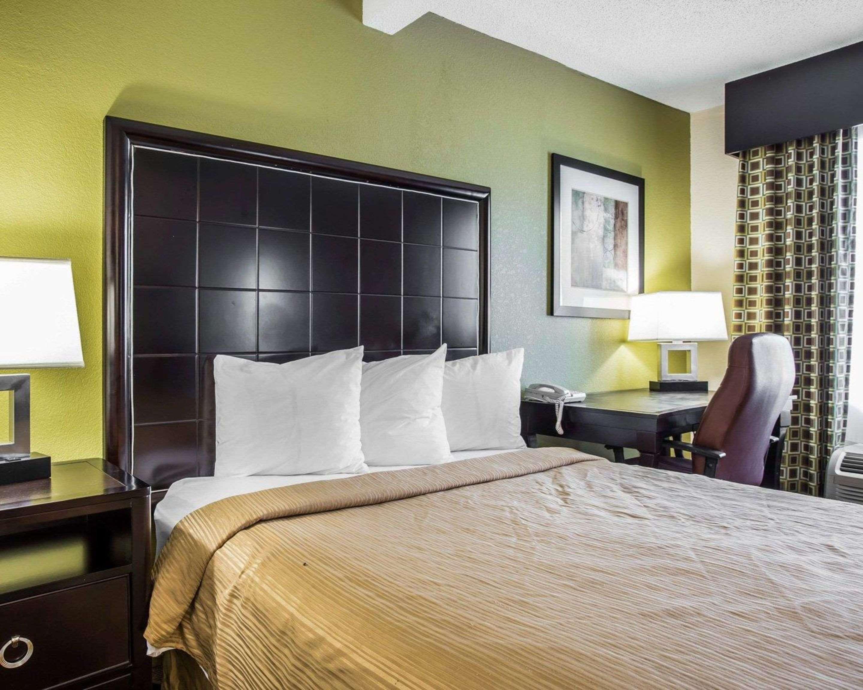 Quality Inn Greenwood Hwy 25 Экстерьер фото