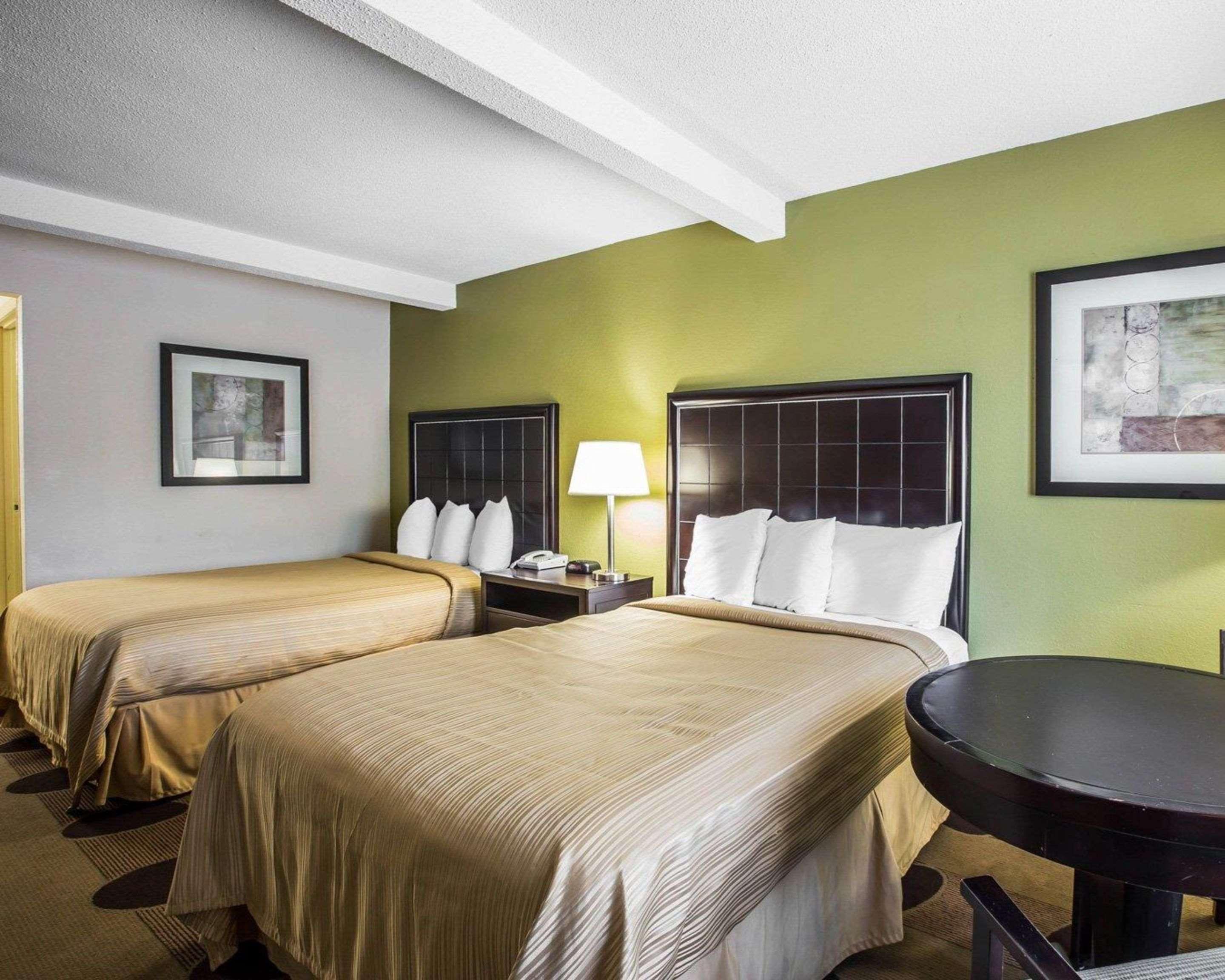 Quality Inn Greenwood Hwy 25 Экстерьер фото